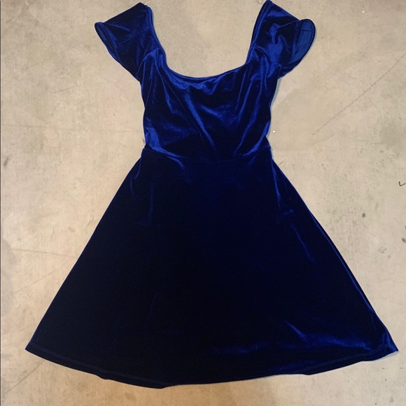 Blue Velvet Dress - Picture 1 of 4